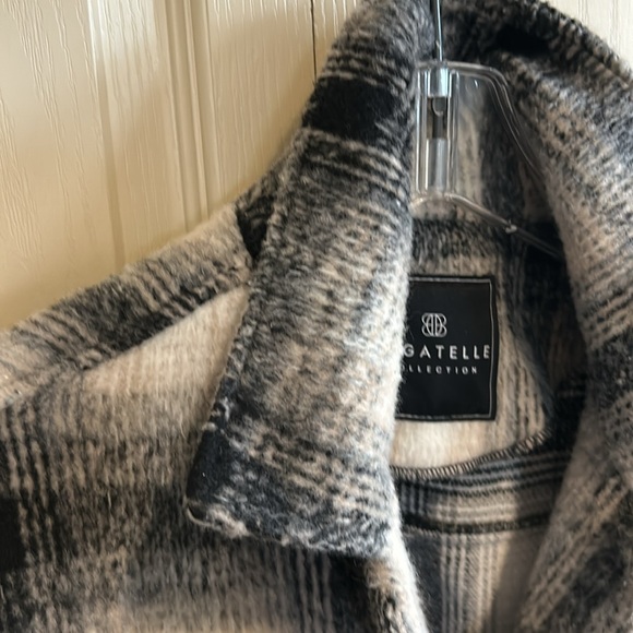 Bagatelle Collections Womans Plaid Shirt Jacket Size M - Picture 3 of 8